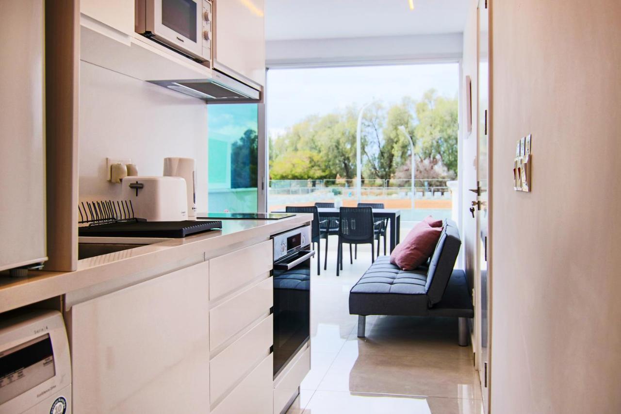 Appartement Phaedrus Living - Seaside Luxury Flat Harbour 108 à Paphos Extérieur photo