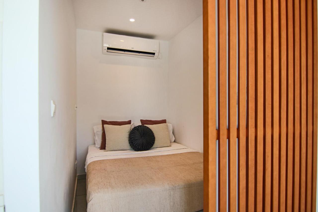 Appartement Phaedrus Living - Seaside Luxury Flat Harbour 108 à Paphos Extérieur photo